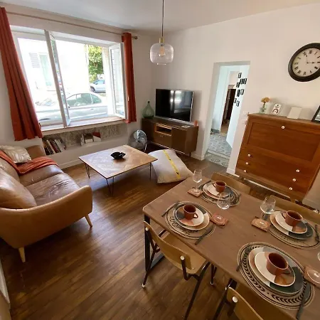 Au Petit Apartman *