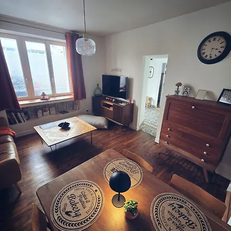Au Petit Appartement *